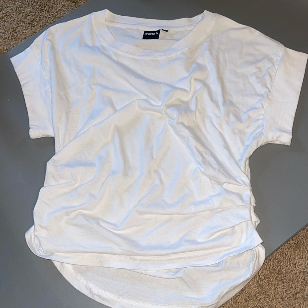 Mono b size L crop top t